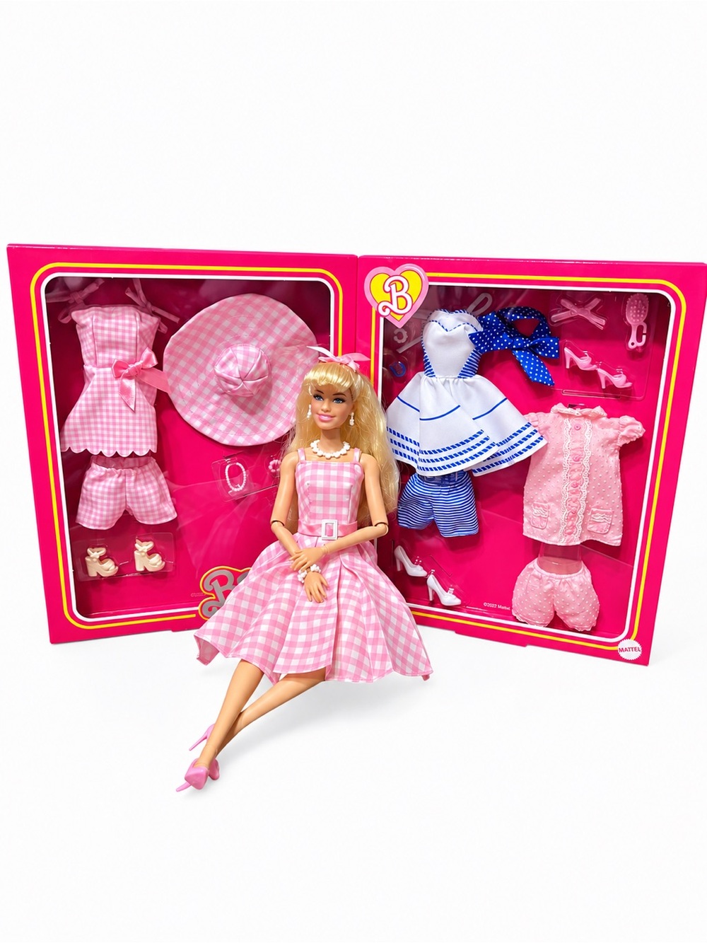 Barbie Movie 3 Outfit Fashion Pack HPK01 + Pink Gingham Doll